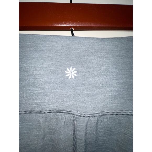 Athleta Elevation Pant - Size XL - In Sage Green‎ - Picture 4 of 9